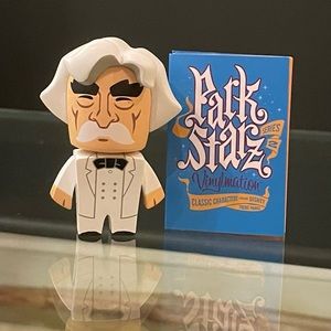 Disney Vinylmation- Mark Twain Figure
